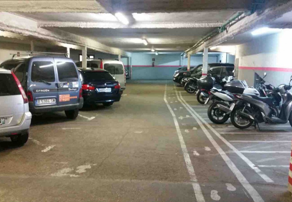 Plazas motos parking sant gervasi