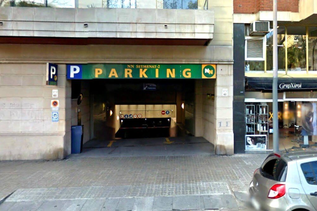 plaza aparcamiento en parking travessera de les corts barcelona