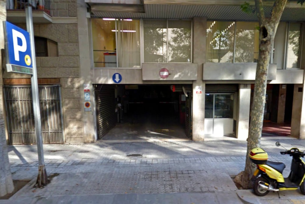 Aparcamiento barato en Parking Avenida Paralelo Barcelona - NN Borrell