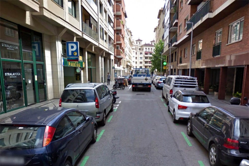 Aparcamiento en Parking Muntaner Hercegovina Barcelona