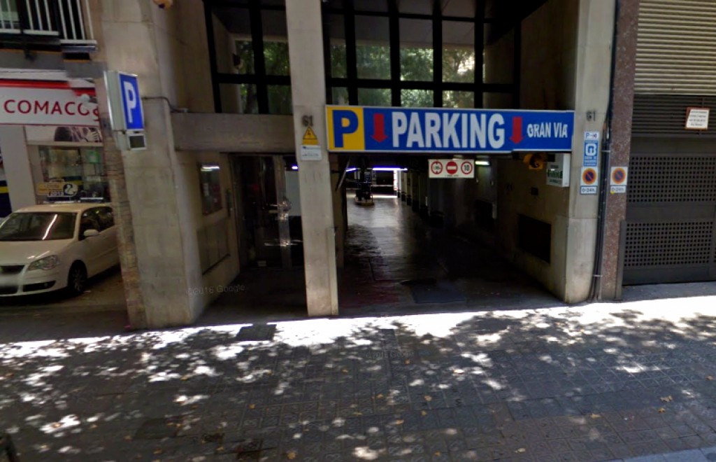 Parking Centro comercial las Arenas en Barcelona