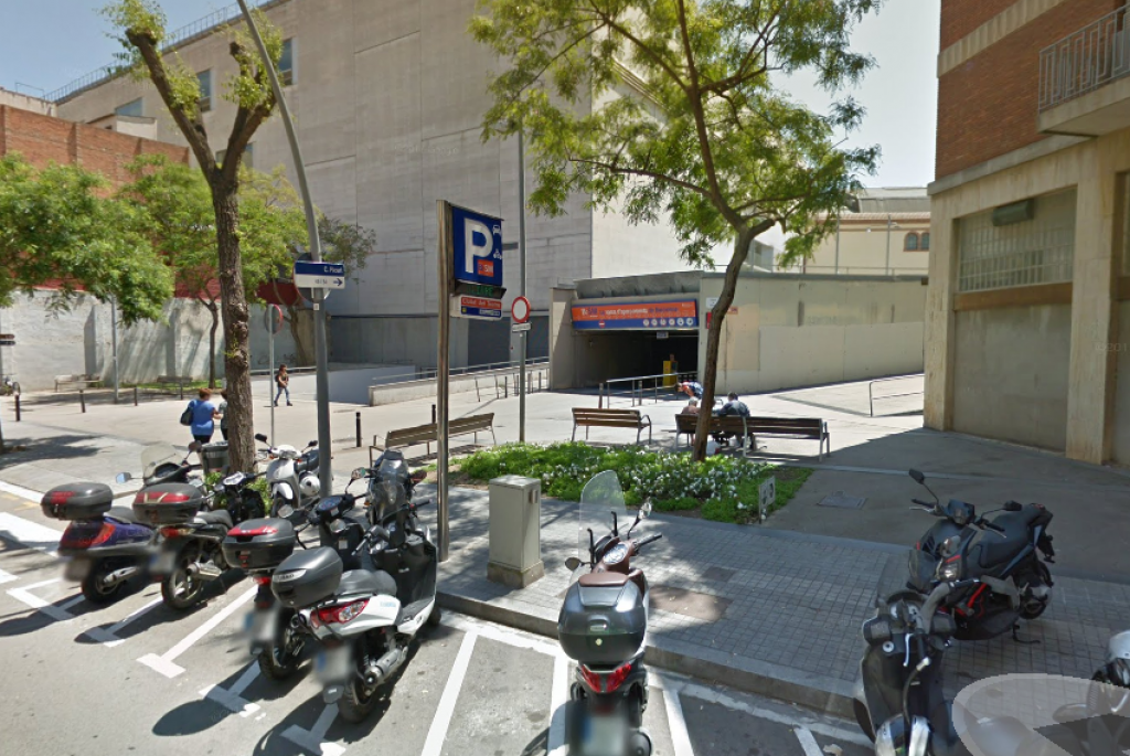 Aparca cerca de Monjuic y la Fira - Parking Barcelona - Parkapp