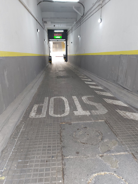 Parking JJ Domine S.L. Parking Atocha Low-Cost - Acceso instalaciones aparcamiento