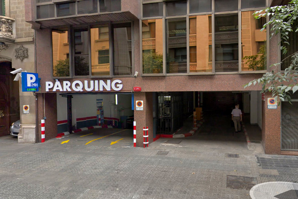 Parking Baldisa - Entrada aparcamiento