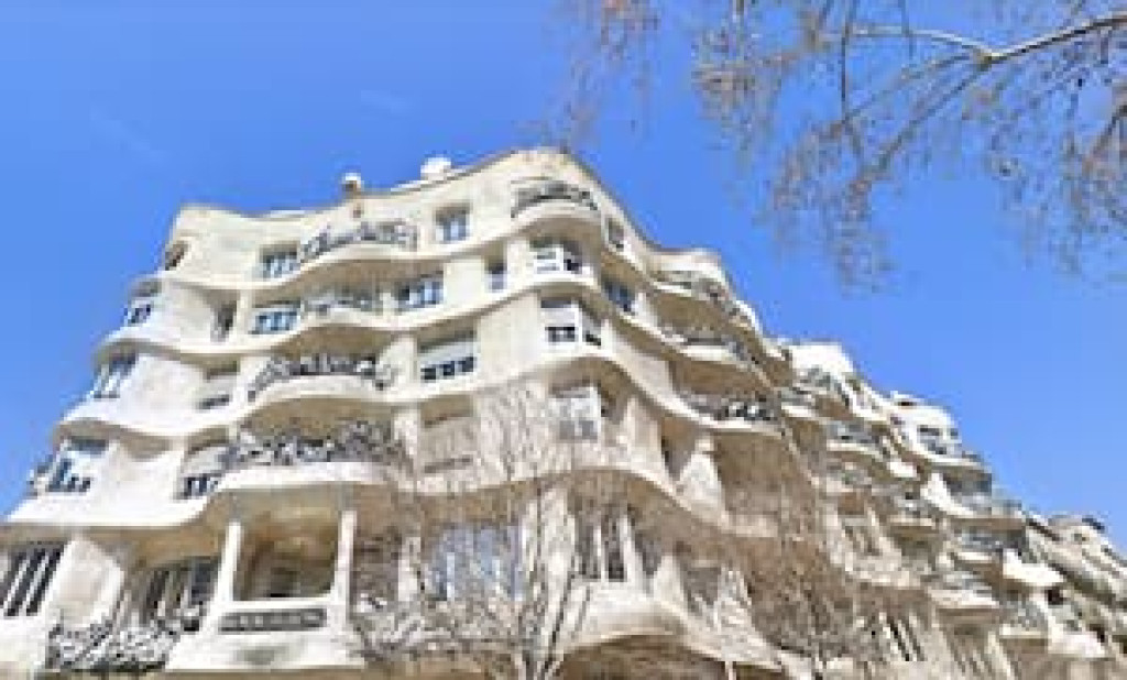 Casa Milà, Barcelona Casa Milà, Barcelona