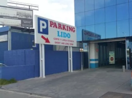 Parking Málaga cubierto aeropuerto