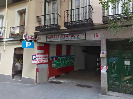 Garaje en la calle Pizarro Madrid