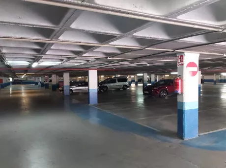 Parking Subterráneo - Vigilado