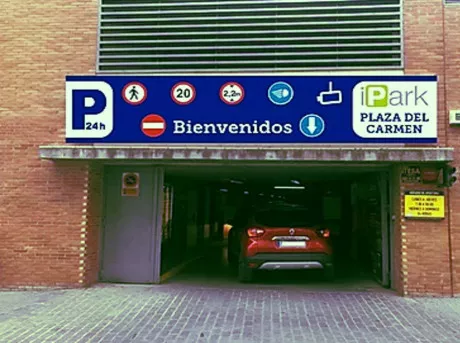 Aparcamiento público Vélez - Reserva parking online