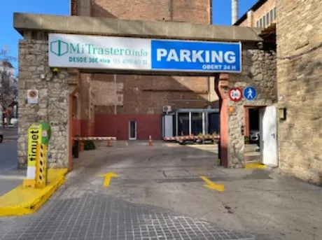 Parking Freser Trinxant - Fachada aparcamiento