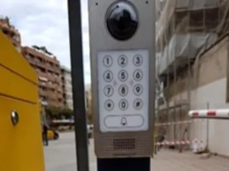 Parking Roma Sants Estació - Acceso aparcamiento