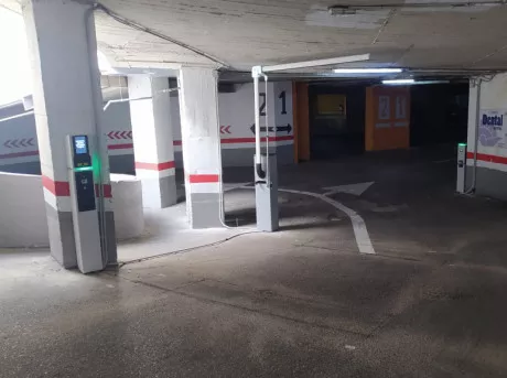 Parking El Círculo Torrejón de Ardoz entrada principal