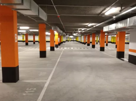 Parking Hospital IMQ Zorrotzaurre plazas de aparcamiento